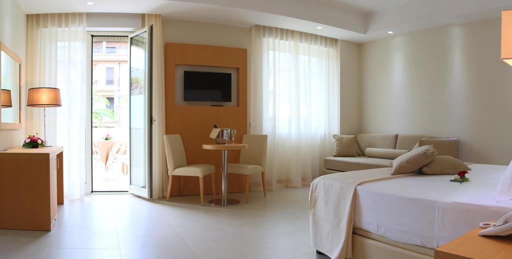 Hotel San Giorgio Vasto Zimmer foto